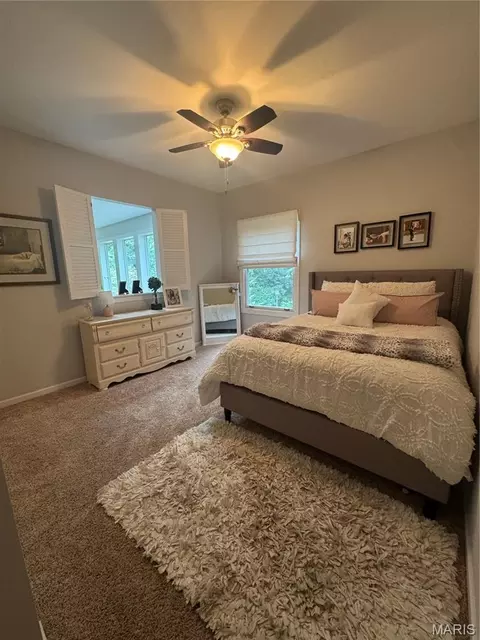 Bedroom - 1217 Grey Fox Run, Weldon Spring, MO 63304 photo 3 of 4