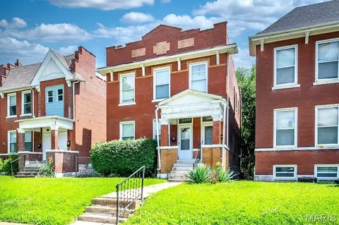 4422 Holly Ave, Saint Louis, MO 63115