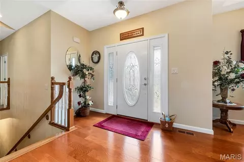 Entry Way - 401 Briarcliff Dr, Waterloo, IL 62298 photo 1 of 2