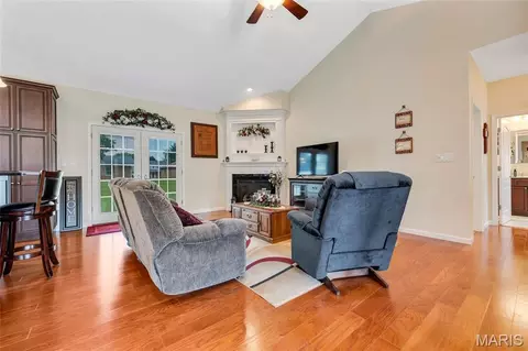 Other - 401 Briarcliff Dr, Waterloo, IL 62298 photo 3 of 18