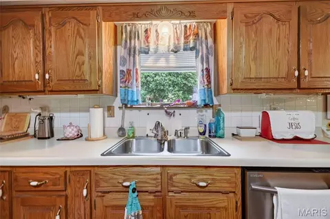 Kitchen - 101 S Locust St, Dixon, MO 65459 photo 3 of 3