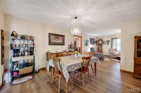 Dining - 101 S Locust St, Dixon, MO 65459 photo 2 of 4