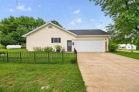 Other - 101 S Locust St, Dixon, MO 65459 photo 12 of 14