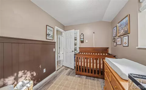 Bedroom - 403 Fox Creek Rd, Rolla, MO 65401 photo 4 of 4