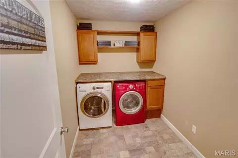 Other - 2909 Sandy Ln, Springfield, IL 62711 photo 2 of 8