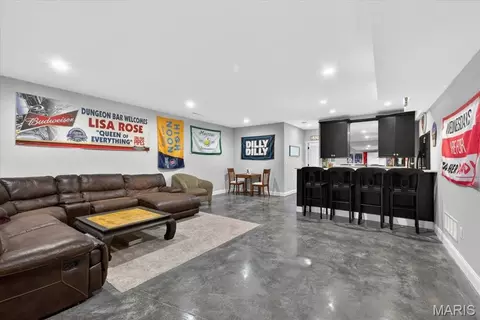 Other - 3033 Fallbrook Dr, Saint Louis, MO 63131 photo 8 of 22