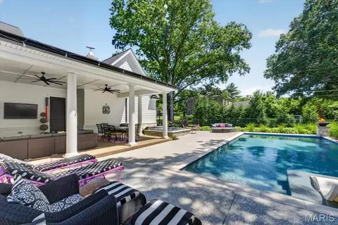 Other - 3033 Fallbrook Dr, Saint Louis, MO 63131 photo 15 of 22