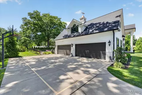 Other - 3033 Fallbrook Dr, Saint Louis, MO 63131 photo 17 of 22