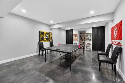 Other - 3033 Fallbrook Dr, Saint Louis, MO 63131 photo 9 of 22