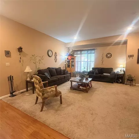 Living - 612 S Walnut St, Kennett, MO 63857 photo 1 of 3