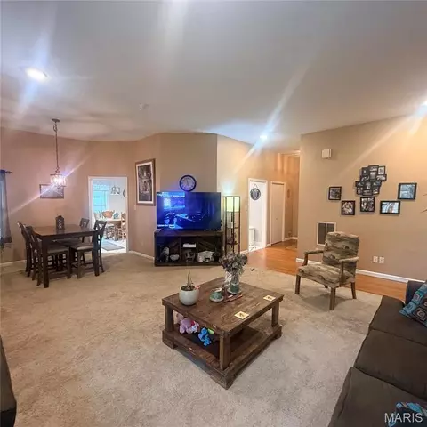Living - 612 S Walnut St, Kennett, MO 63857 photo 3 of 3