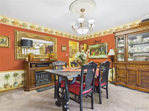 Dining - 606 Sheridan Dr, Chaffee, MO 63740 photo 2 of 3