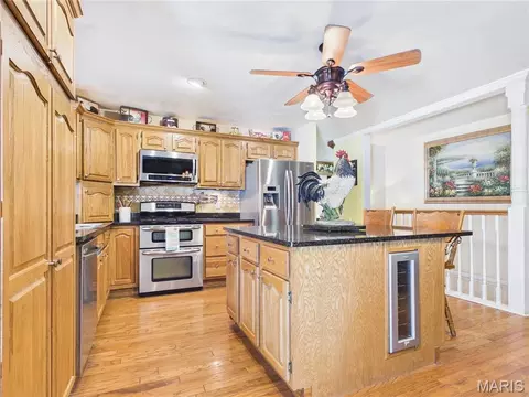 Kitchen - 606 Sheridan Dr, Chaffee, MO 63740 photo 10 of 10