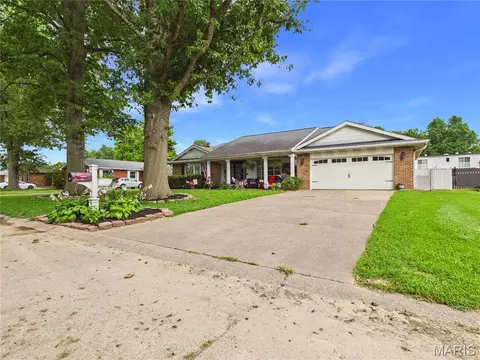 Exterior - 606 Sheridan Dr, Chaffee, MO 63740 photo 3 of 15
