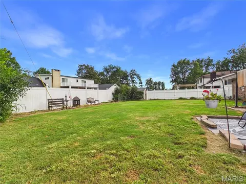 Exterior - 606 Sheridan Dr, Chaffee, MO 63740 photo 12 of 15