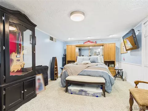 Bedroom - 606 Sheridan Dr, Chaffee, MO 63740 photo 8 of 10