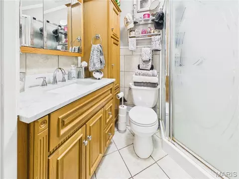 Bath - 606 Sheridan Dr, Chaffee, MO 63740 photo 1 of 4