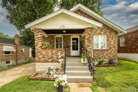 7040 Lena Ave, Saint Louis, MO 63136