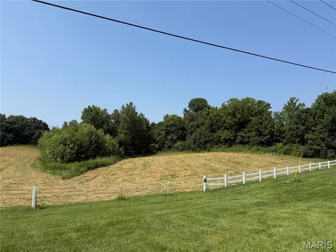 000 Eiler Rd, Belleville, IL 62223 photo 2