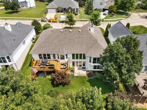 752 Hawk Run Dr, O'fallon, MO 63368 photo 3