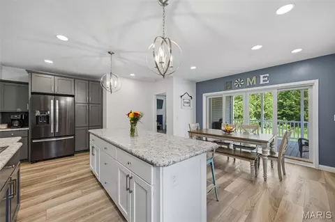 Kitchen - 4545 Buckeye School Rd, Festus, MO 63028 photo 2 of 2