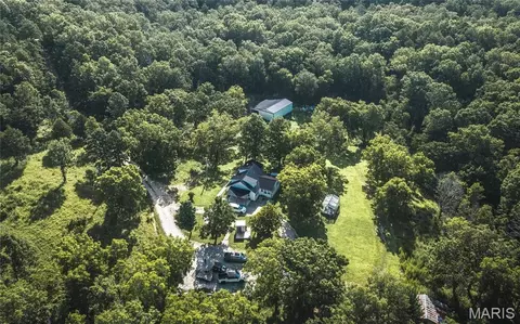 25598 Co Road C-228, Norwood, MO 65717
