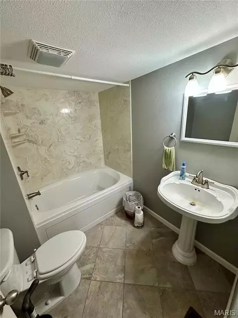 Bath - 7002 Highway Yy, Washington, MO 63090 photo 1 of 2