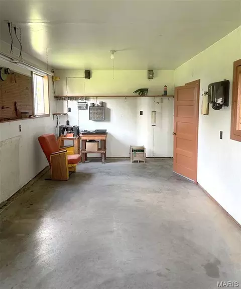 Other - 1174 Bieker Rd, Washington, MO 63090 photo 9 of 16