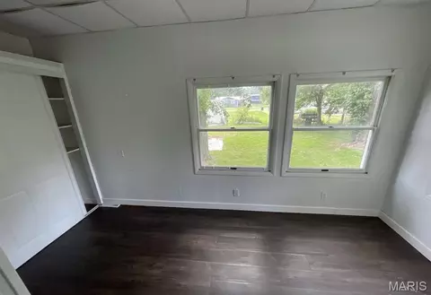 Bedroom - 504 E Walnut St, Gillespie, IL 62033 photo 1 of 2
