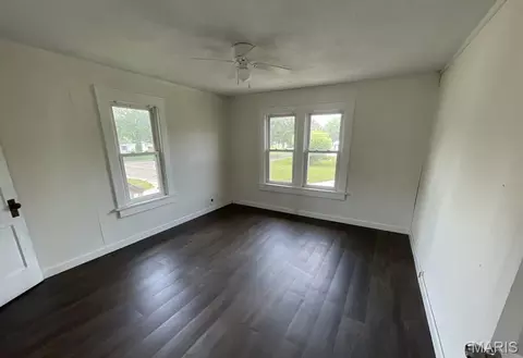 Other - 504 E Walnut St, Gillespie, IL 62033 photo 4 of 5