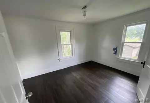 Other - 504 E Walnut St, Gillespie, IL 62033 photo 5 of 5