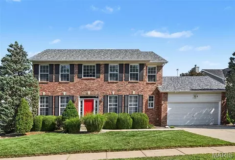7445 Stream Valley Ct, Saint Louis, MO 63129