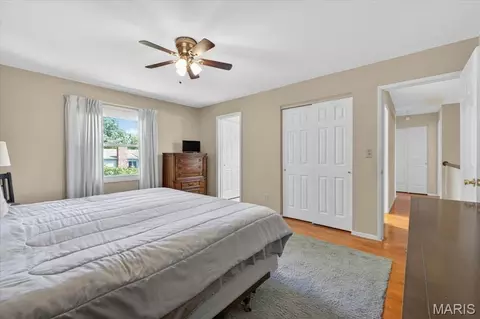 Bedroom - 249 Aspen Trail Dr, Ballwin, MO 63011 photo 4 of 7
