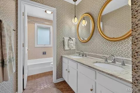 Bath - 4622 Vixen Cir, Wildwood, MO 63069 photo 3 of 3