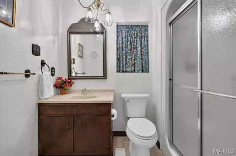 Bath - 4622 Vixen Cir, Wildwood, MO 63069 photo 1 of 3