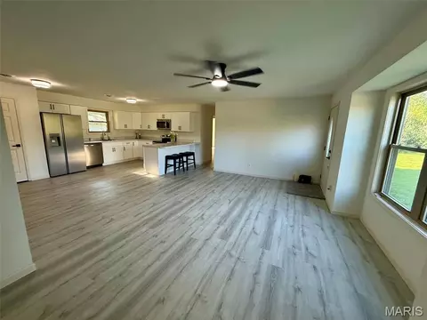 Living - 20 Edith Dr, Bourbon, MO 65441 photo 1 of 4