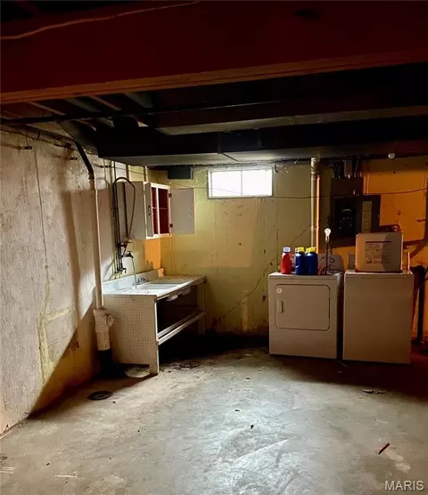 Other - 308 E Field Dr, Red Bud, IL 62278 photo 6 of 7