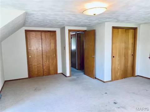 Bedroom - 308 E Field Dr, Red Bud, IL 62278 photo 3 of 6