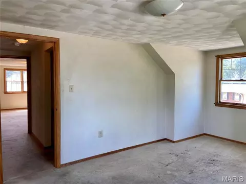 Bedroom - 308 E Field Dr, Red Bud, IL 62278 photo 4 of 6