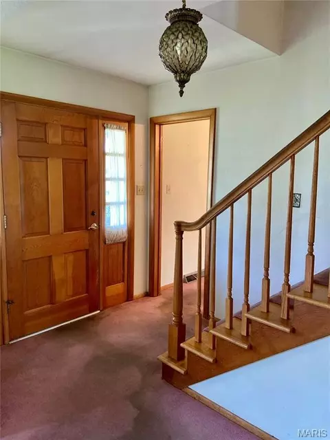 Entry Way - 308 E Field Dr, Red Bud, IL 62278 photo 1 of 3