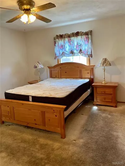 Bedroom - 308 E Field Dr, Red Bud, IL 62278 photo 1 of 6