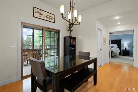 Dining - 2334 Silver Crest Ct, Washington, MO 63090 photo 3 of 4