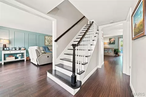 Entry Way - 330 Algonquin Dr, Ballwin, MO 63011 photo 1 of 3