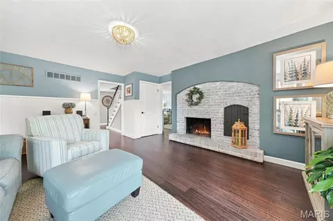 Other - 330 Algonquin Dr, Ballwin, MO 63011 photo 1 of 10