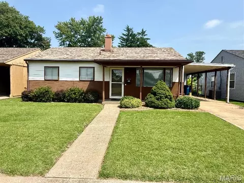 1921 Saint Clair Ave, Granite City, IL 62040