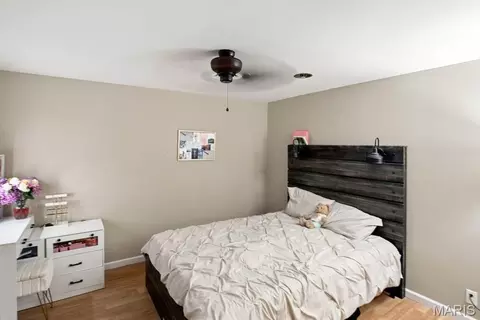 Bedroom - 251 Farris Rd, Bourbon, MO 65441 photo 5 of 7