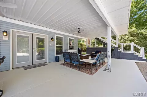 Exterior - 609 E Waters Edge Dr, Shiloh, IL 62221 photo 6 of 11