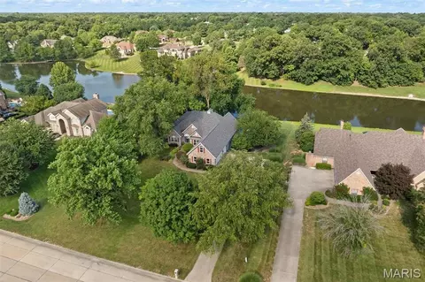 View/Area - 609 E Waters Edge Dr, Shiloh, IL 62221 photo 4 of 11