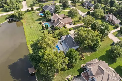 View/Area - 609 E Waters Edge Dr, Shiloh, IL 62221 photo 8 of 11