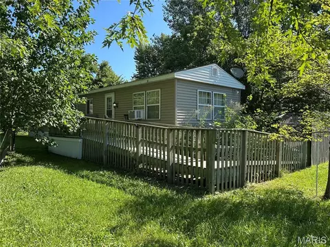 455 E 2590 Ave, Ramsey, IL 62080 photo 2
